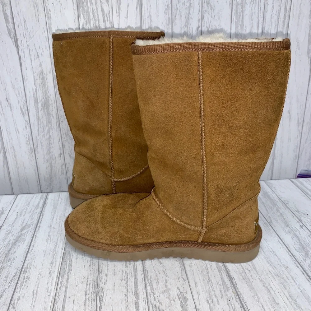 Womens Size 7 Koolaburra By Ugg Victoria Boots EUC